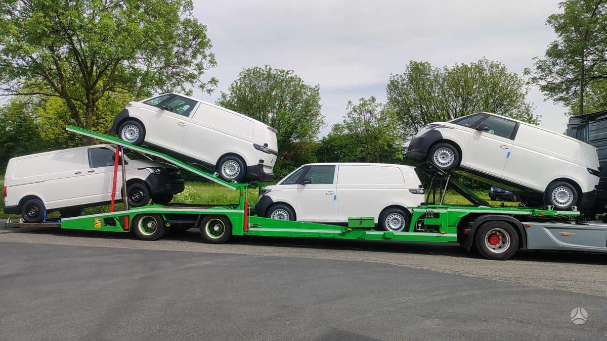-Kita-, auto transporter