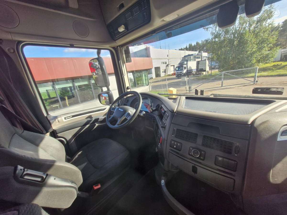 DAF XF 480 FT SSC, 2 miegamosios vietos