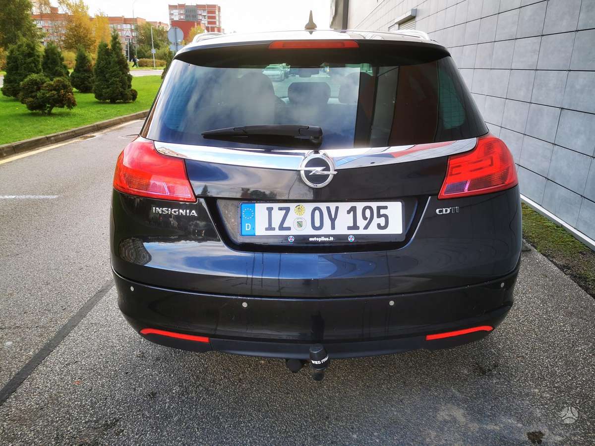 Opel Insignia, 2.0 l., Универсал