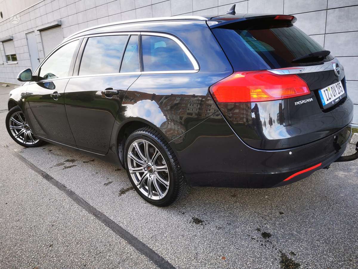 Opel Insignia, 2.0 l., Универсал