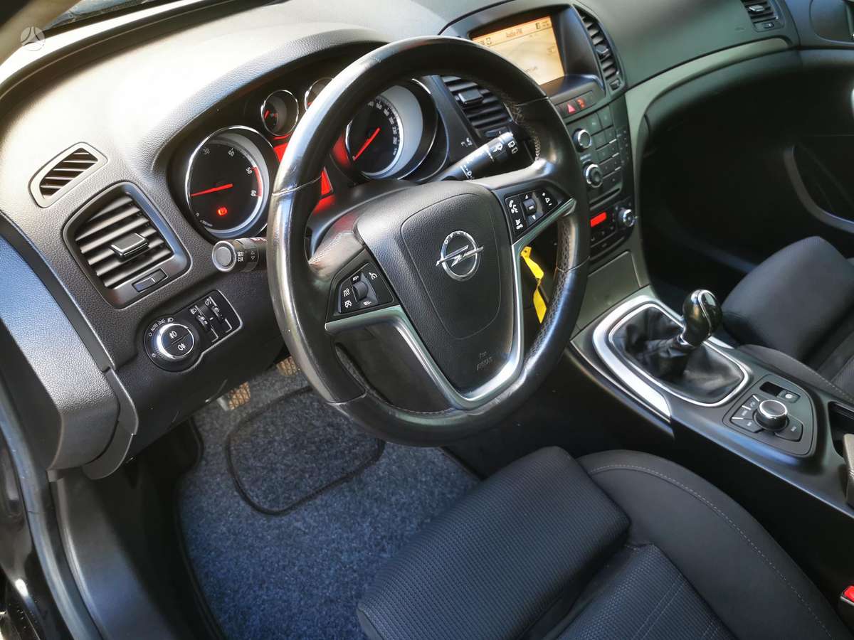 Opel Insignia, 2.0 l., Универсал