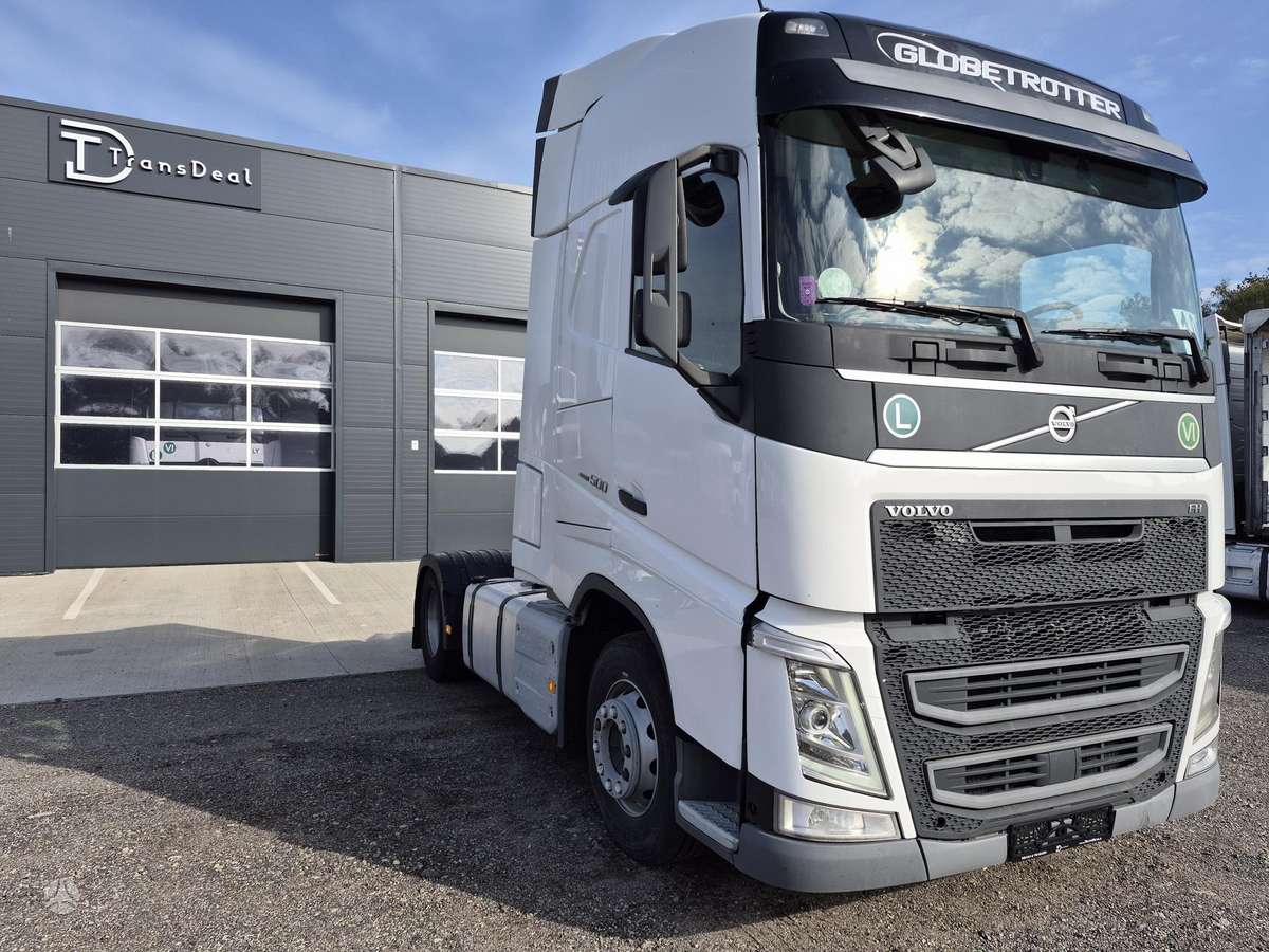 Volvo FH500, double sleeper