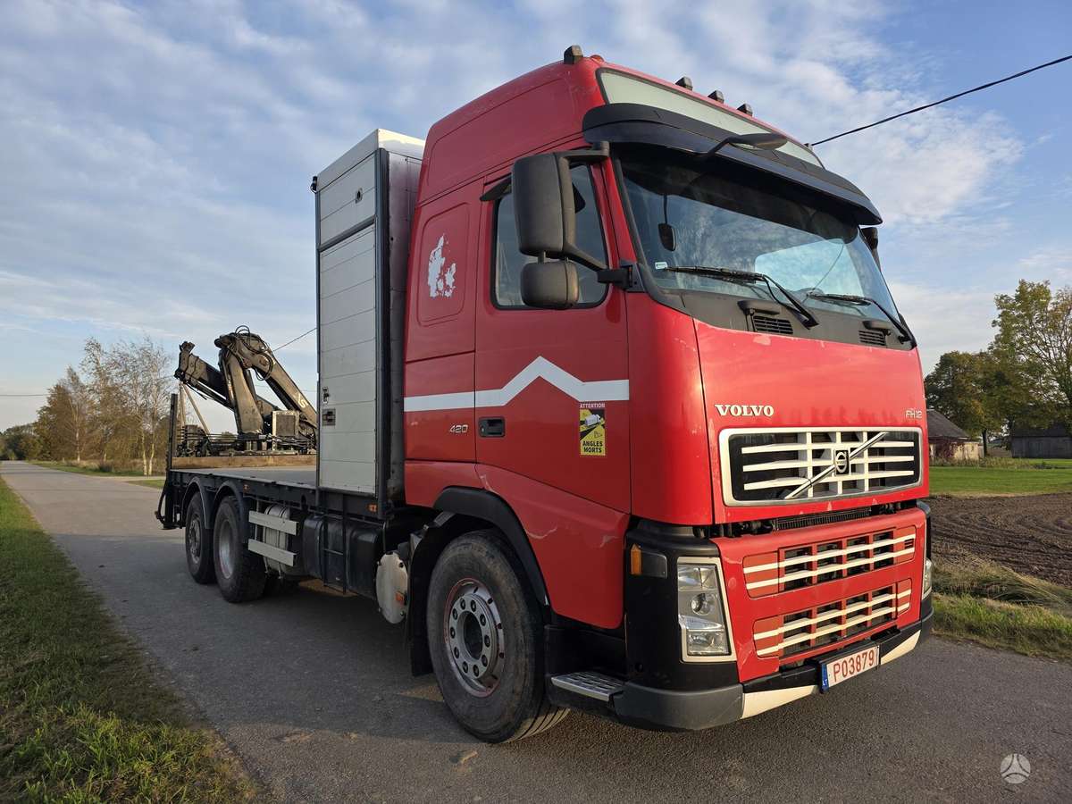 Volvo FH, su kranu