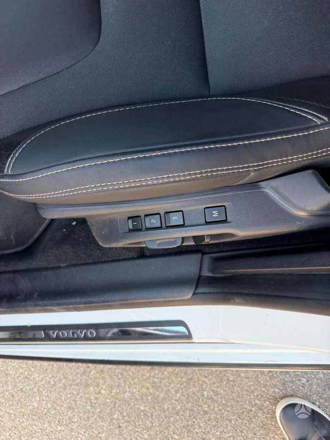 Volvo V60, 2.4 l., universalas