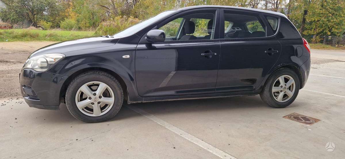 Kia Ceed, 1.6 l., hatchback