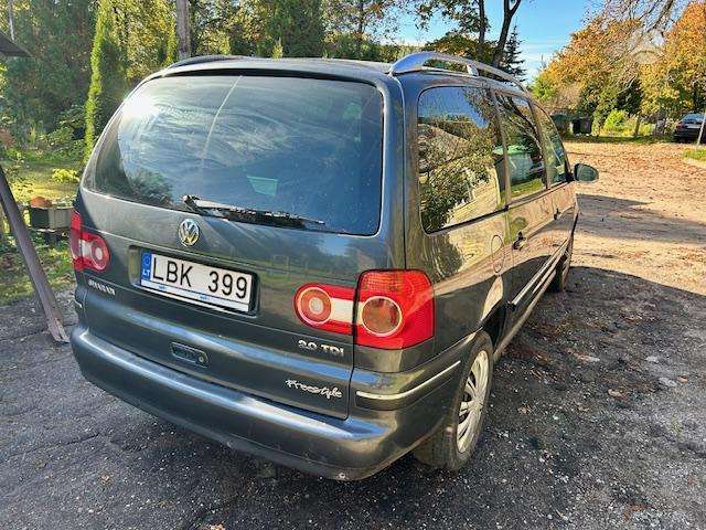 Volkswagen Sharan