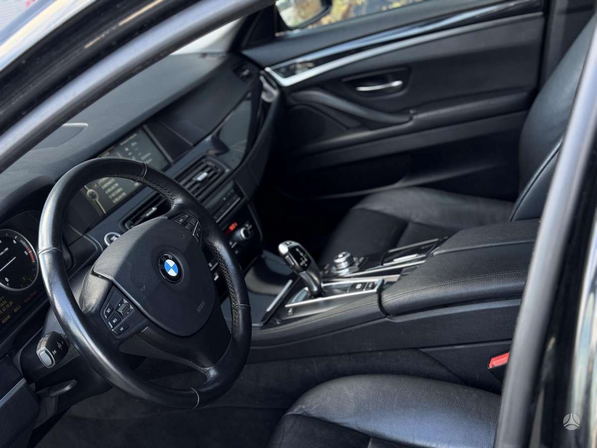 BMW 525, 3.0 l., Универсал