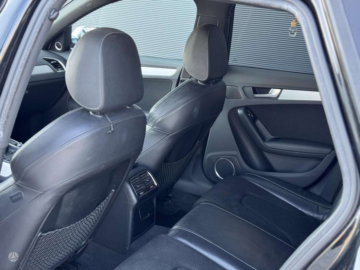 Audi A4, 2.0 l., Универсал