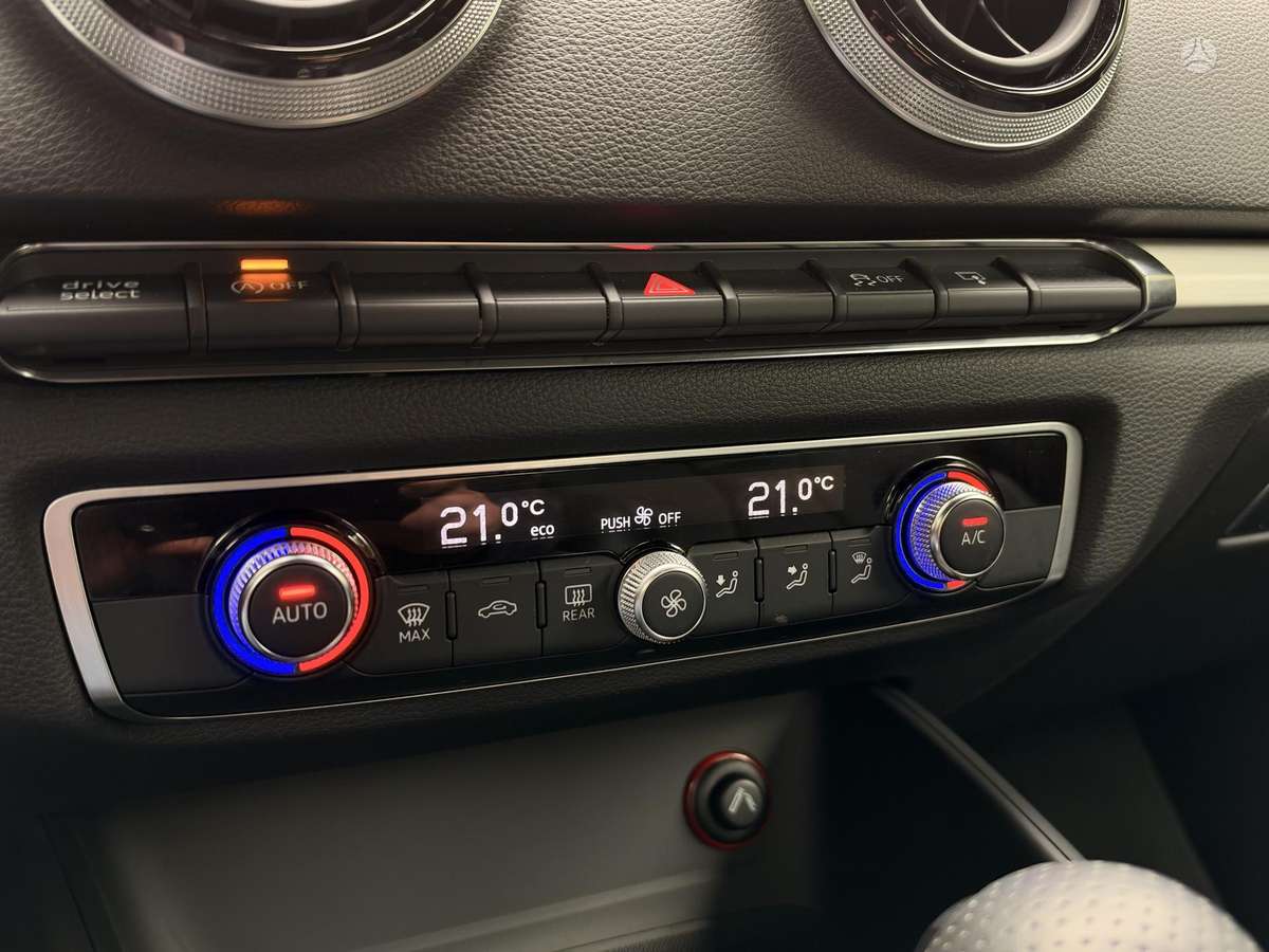 Audi A3, 2.0 l., Хэтчбек