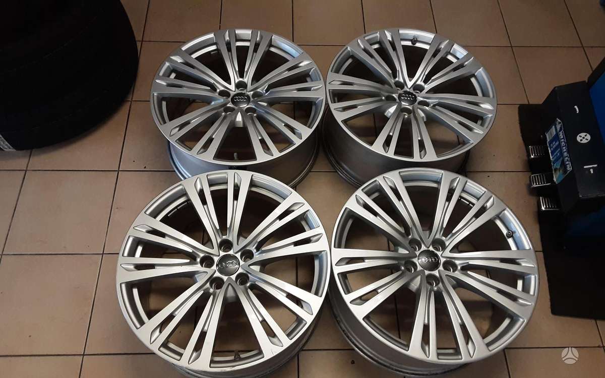 Audi A8-S8, light alloy, R20