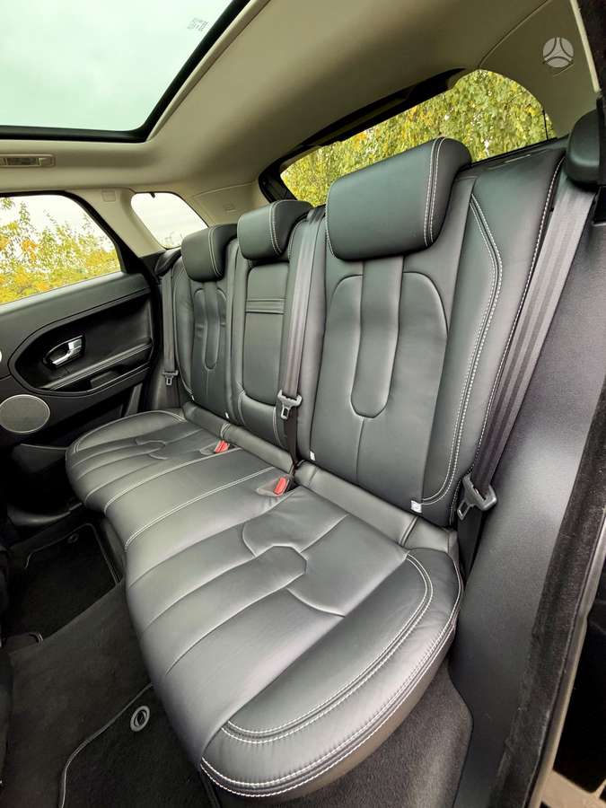 Land Rover Evoque, 2.2 l., off-road / crossover