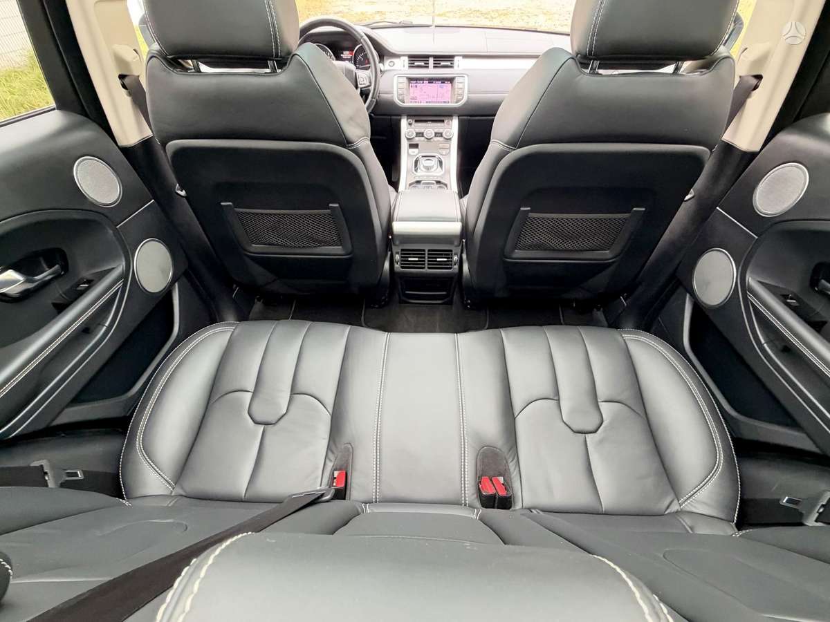 Land Rover Evoque, 2.2 l., off-road / crossover