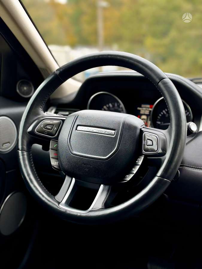 Land Rover Evoque, 2.2 l., off-road / crossover