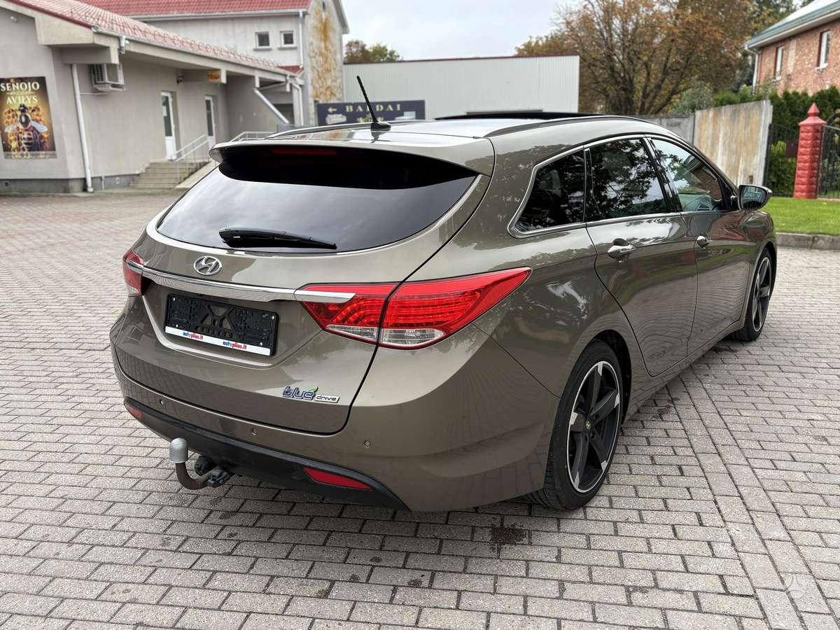 Hyundai i40, 1.7 l., Универсал