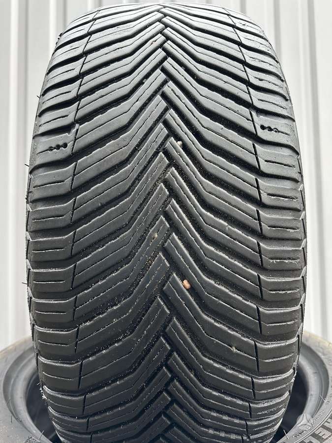 Michelin, žieminės 255/40 R18