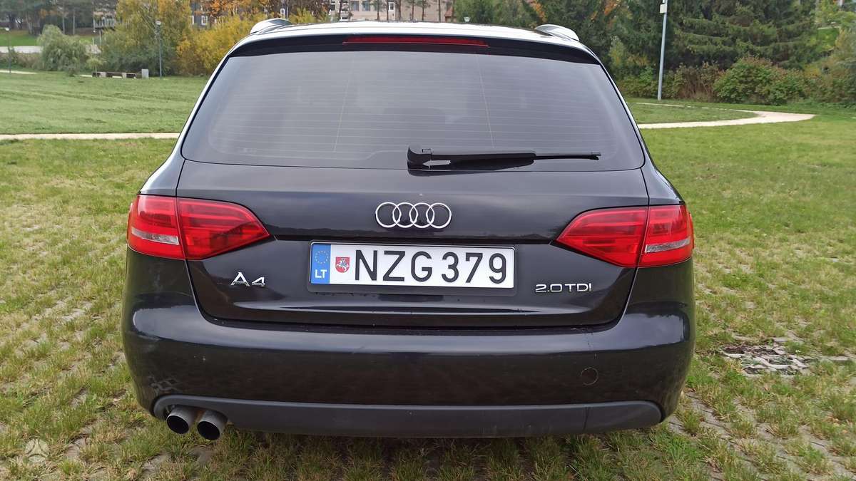Audi A4, 2.0 l., universalas