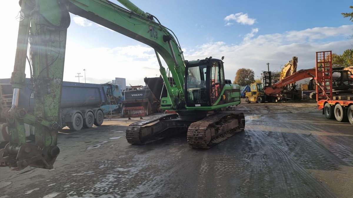 JCB JS 260 LC, экскаваторы