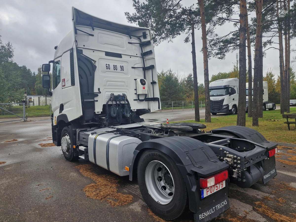 Renault T 480, 2 miegamosios vietos