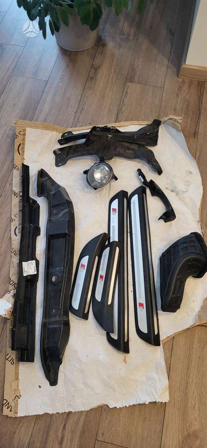 Audi Q5 electrical system parts