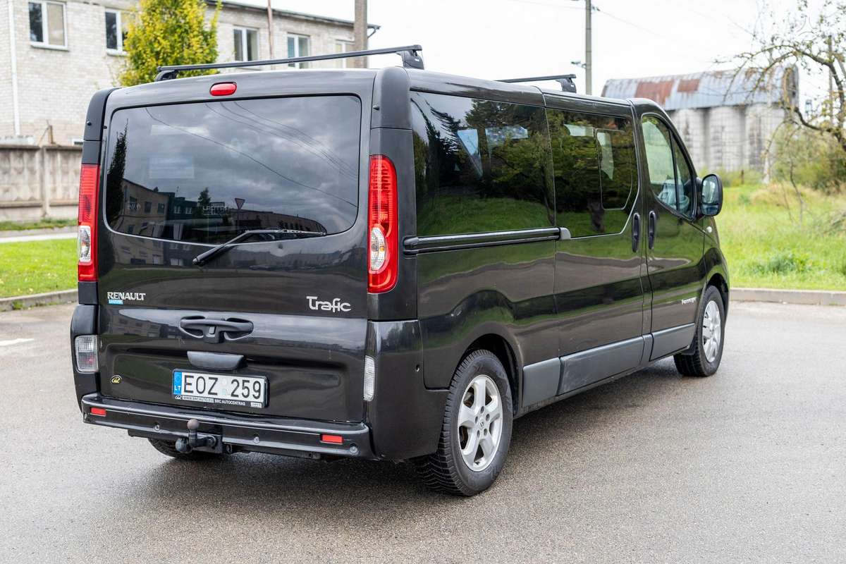 Renault Trafic, 2.5 l., mpv / minivan