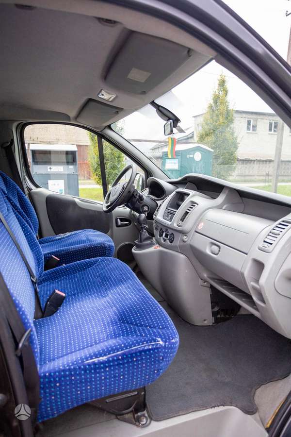 Renault Trafic, 2.5 l., Минивэн