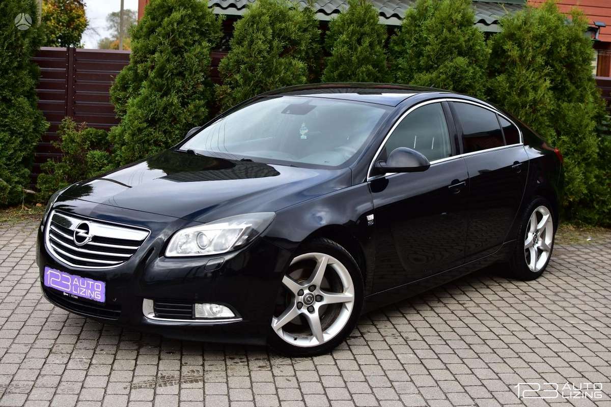 Opel Insignia, 2.0 l., hatchback
