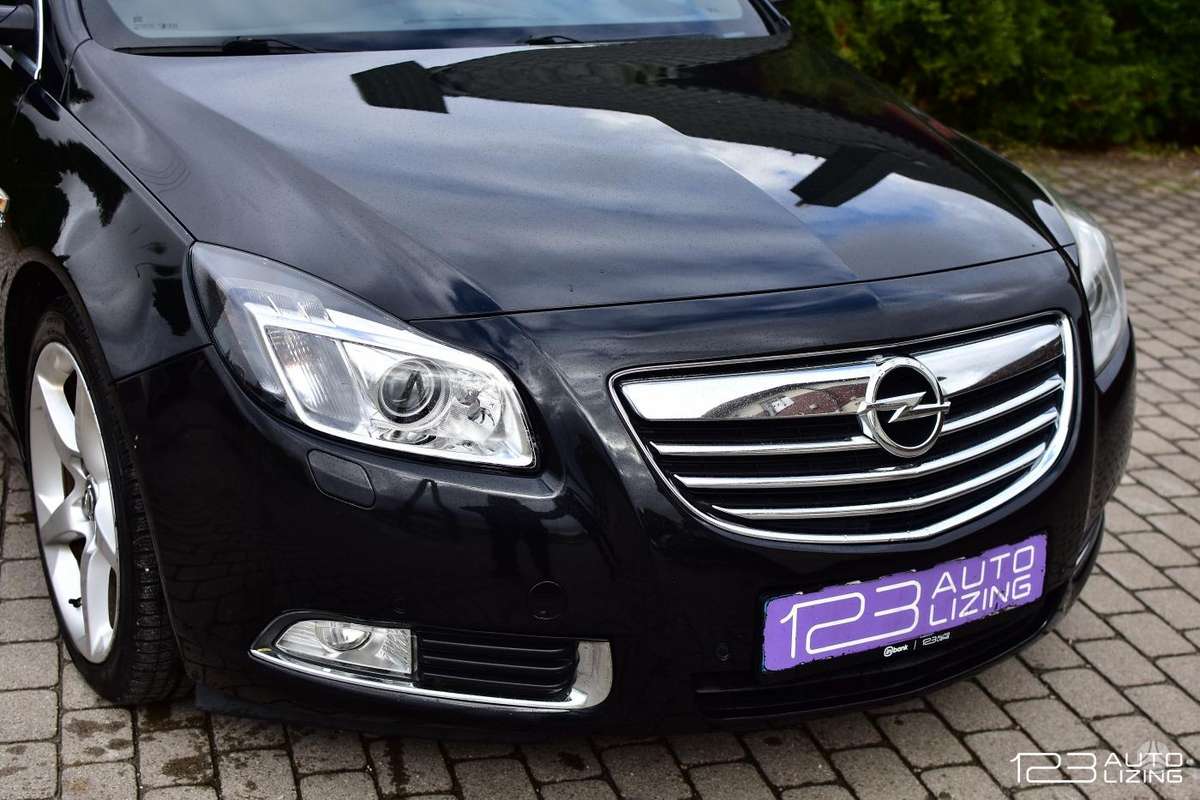 Opel Insignia, 2.0 l., hatchback