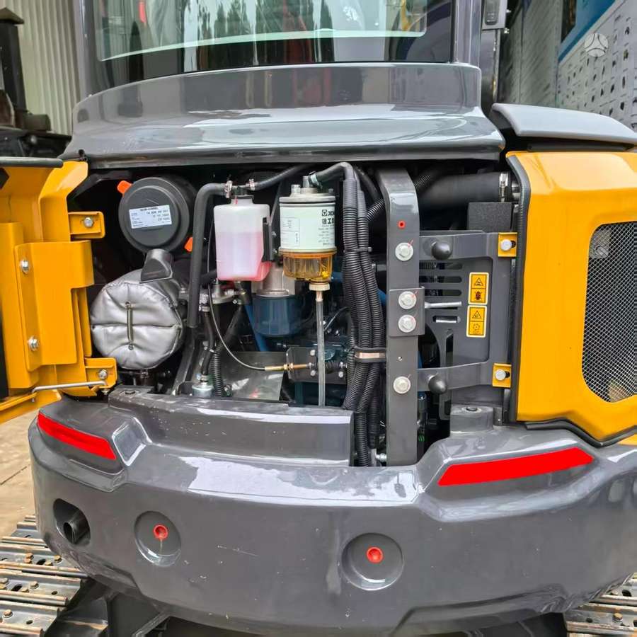 XCMG XE35U, excavator