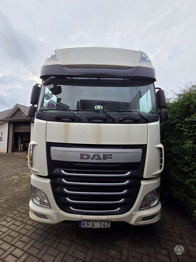 DAF XF460, 2 miegamosios vietos