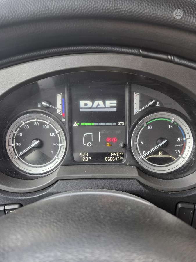 DAF XF460, 2 miegamosios vietos