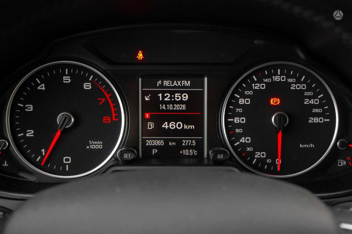 Audi Q5, 2.0 l., Внедорожник / Кроссовер