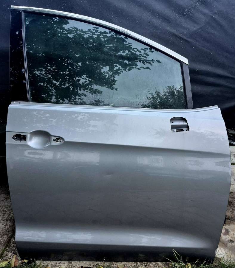 Chrysler Pacifica body parts