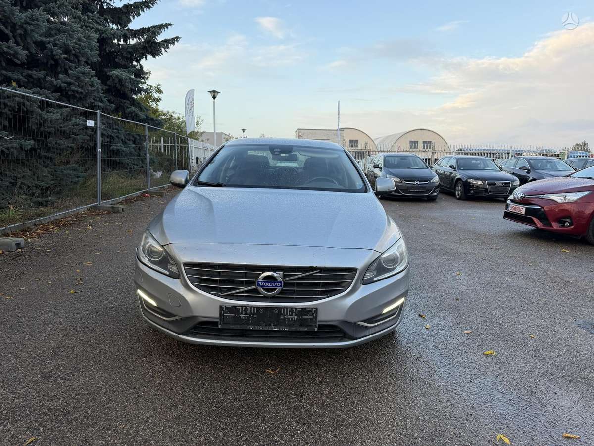 Volvo S60, 1.6 l., Седан