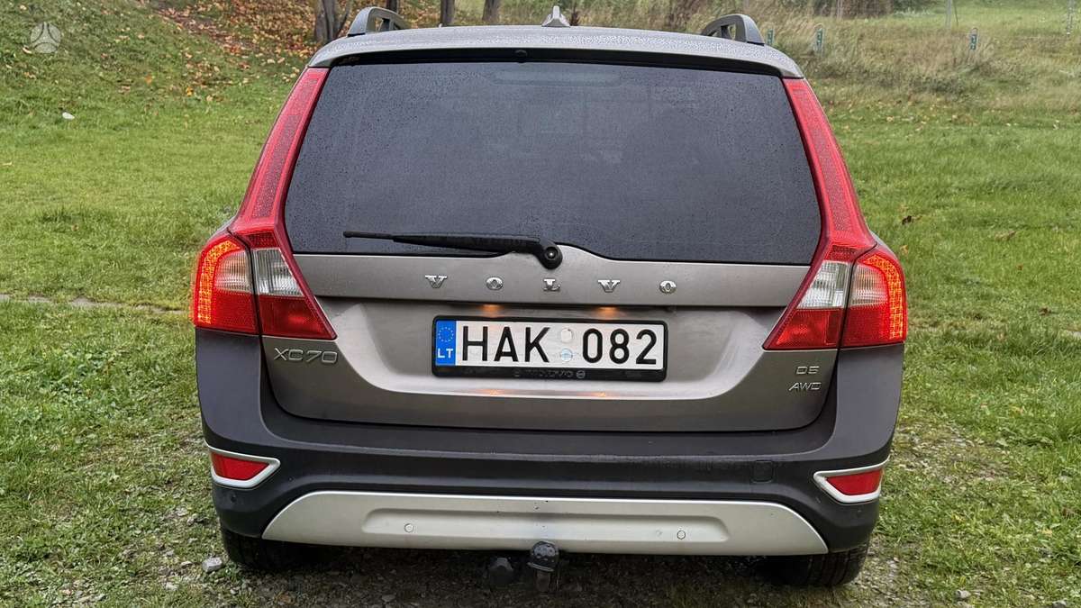 Volvo XC70, 2.4 l., wagon
