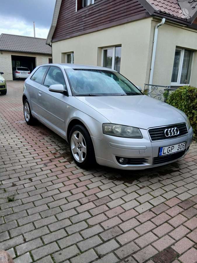 Audi A3, 1.6 l., Седан