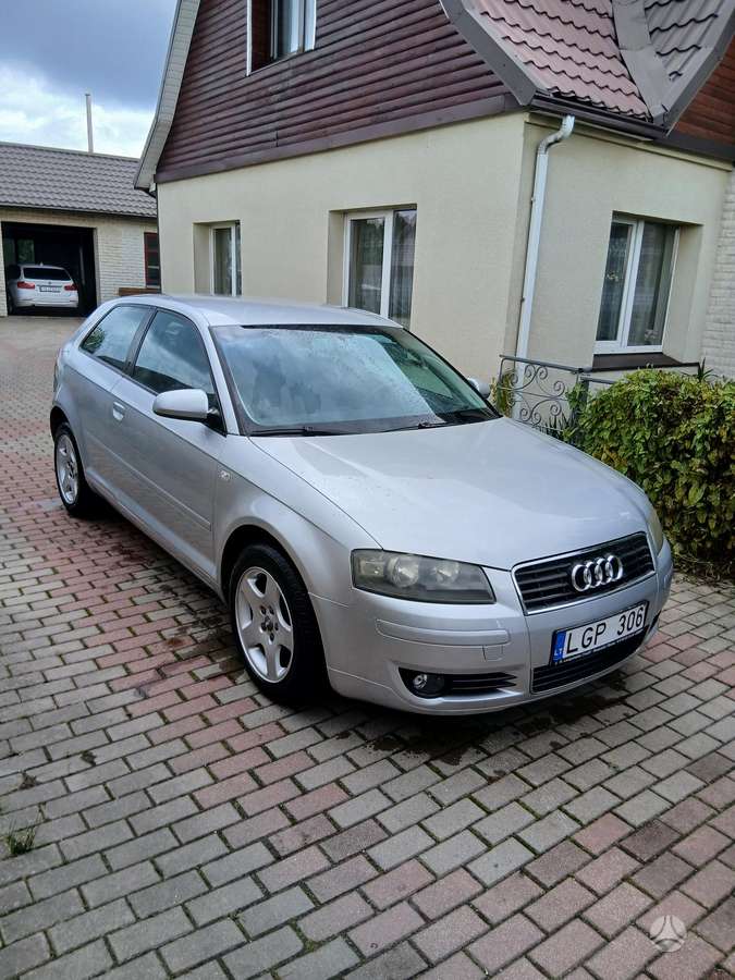 Audi A3, 1.6 l., Седан