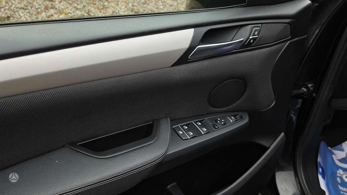 BMW X3, 2.0 l., off-road / crossover