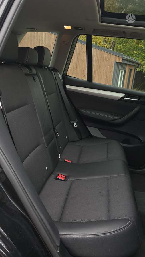 BMW X3, 2.0 l., off-road / crossover