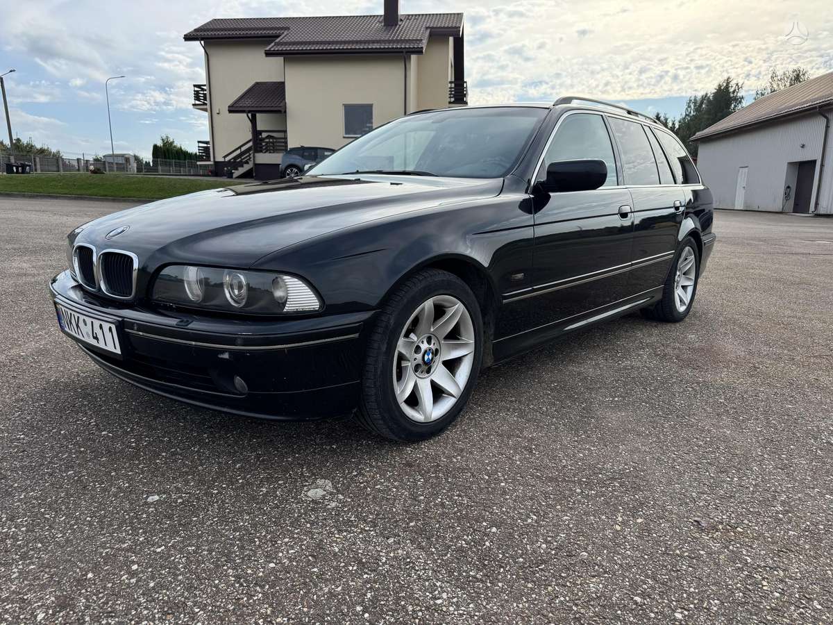 BMW 525, 2.5 l., wagon
