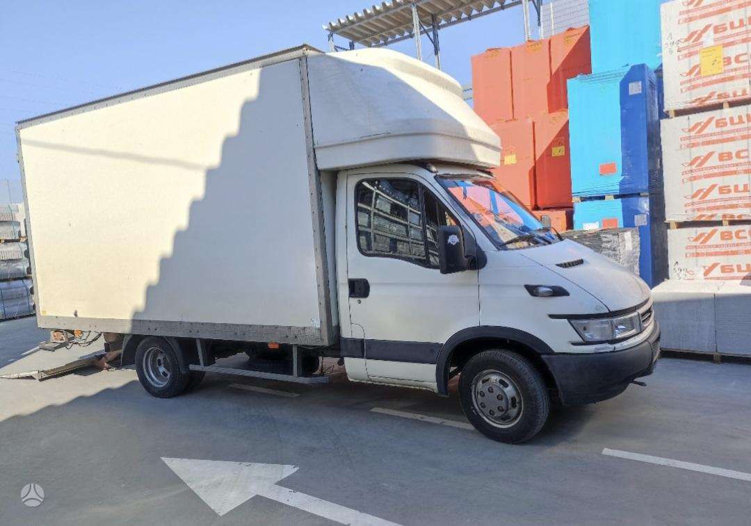 Iveco Daily, 2.8 l., cargo van