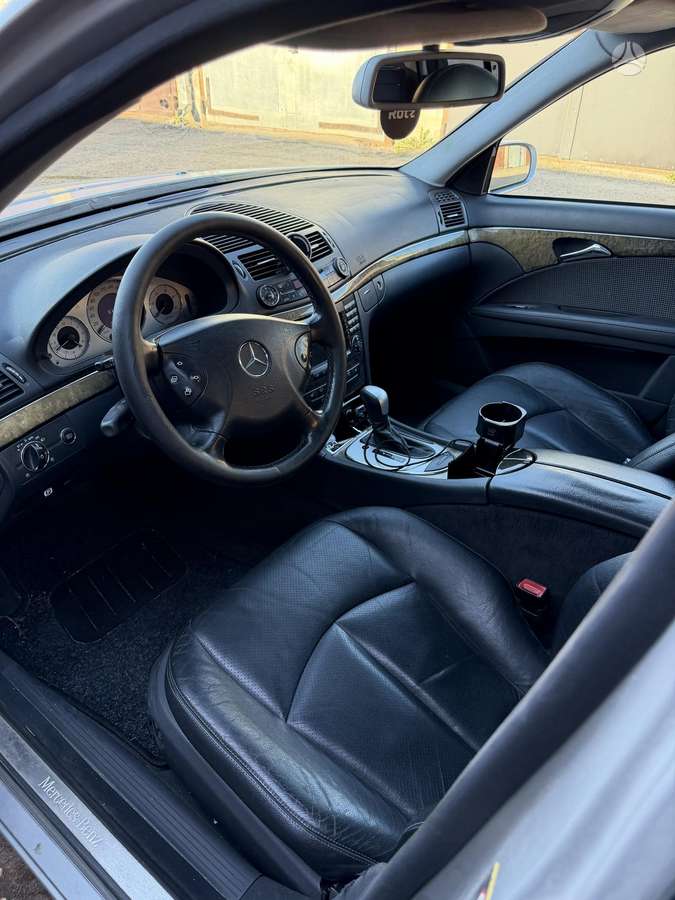 Mercedes-Benz E320, 3.2 l., wagon