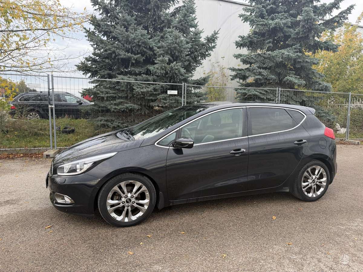 Kia Ceed, 1.6 l., hatchback