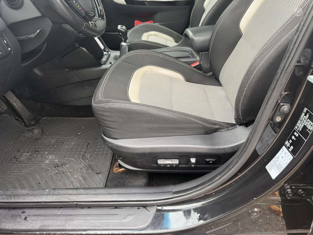 Kia Ceed, 1.6 l., hatchback