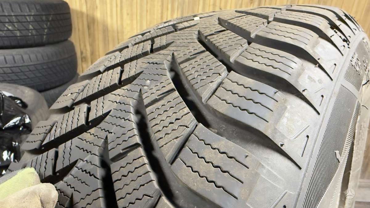 -Kita-, зимние 215/60 R16