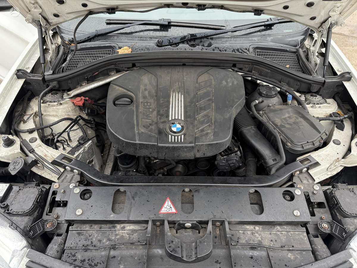 BMW X3, 2.0 l., Внедорожник / Кроссовер