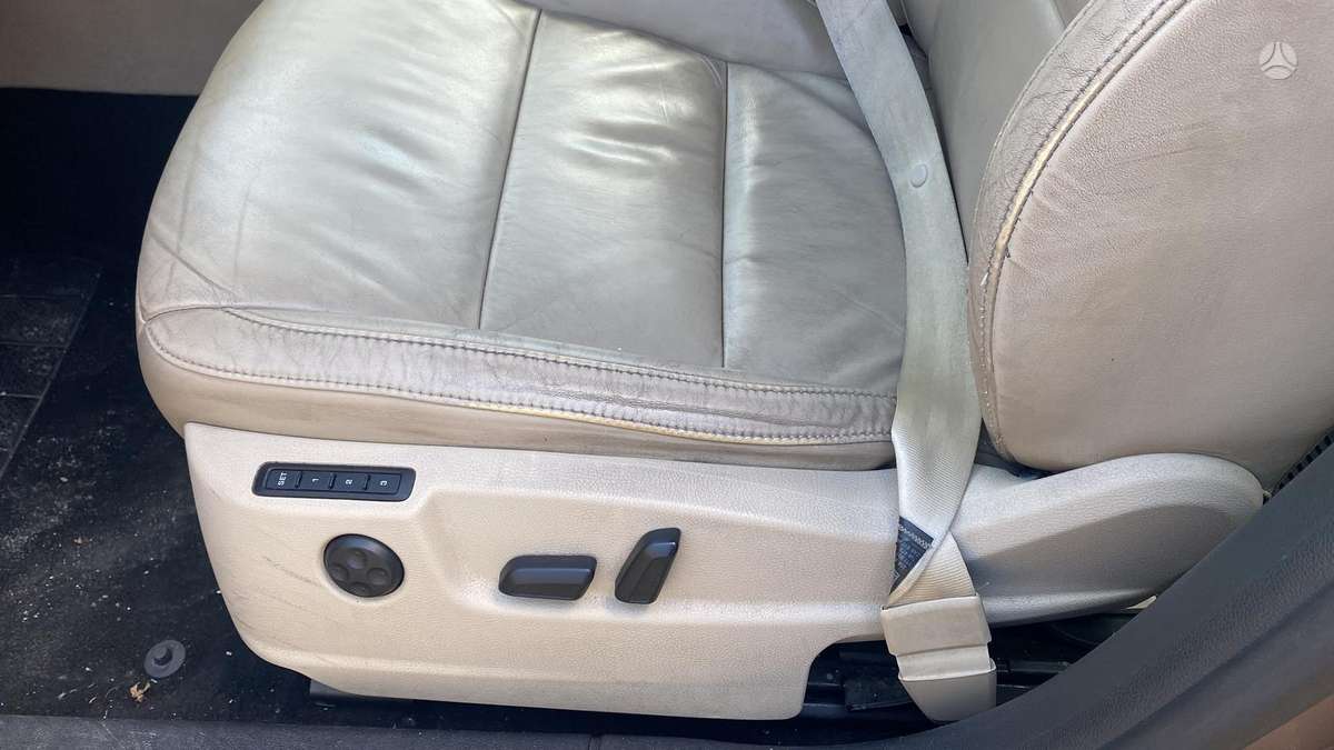 Skoda Superb, 1.8 l., Седан