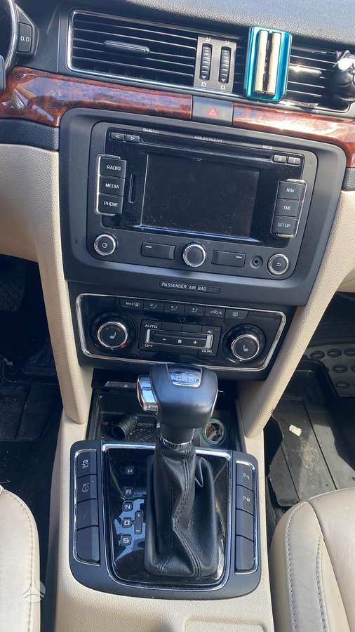 Skoda Superb, 1.8 l., Седан