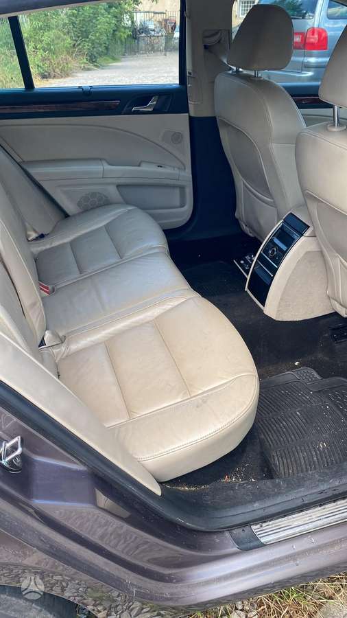 Skoda Superb, 1.8 l., Седан