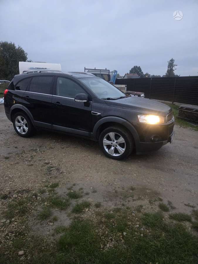 Chevrolet Captiva, 2.2 l., off-road / crossover
