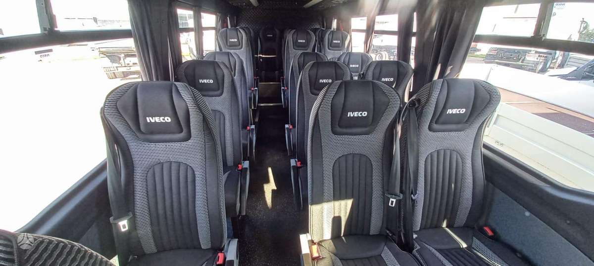 Iveco 2025, междугородние / пригородние